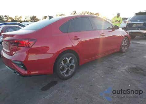 2021 Kia Forte Lxs из США, поврежденный, VIN 3KPF24AD2ME338722